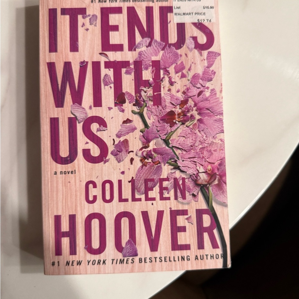 It Ends With Us by Colleen Hoover